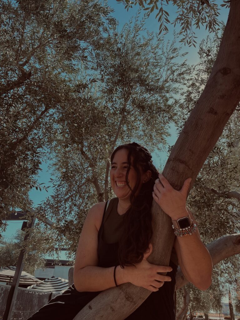 About IMG 8750 768x1024